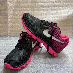 New Black & Pink colored Nike Women tennis shoes